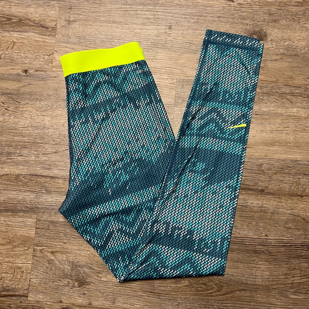 Nike pro leggings